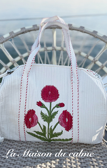 刺繍入りホワイトボストンバッグ
